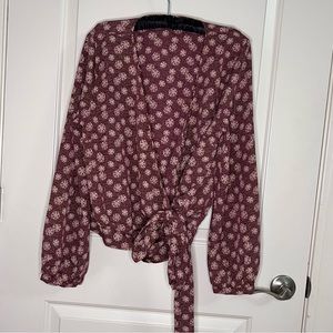 Sage The Label Woman’s Wrap Top Large